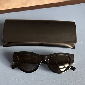 Saint Laurent cat eye Black Sunglasses with Case